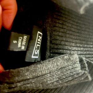 Cute ski sweater Vintage